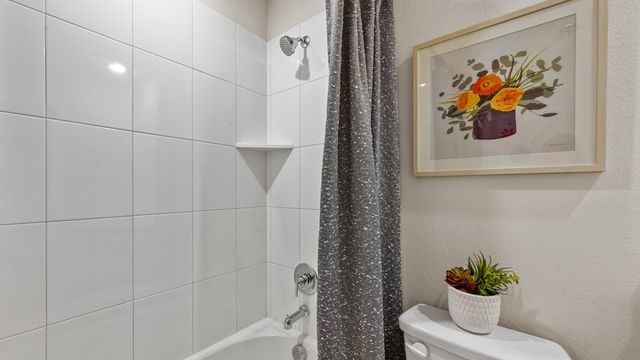 513 Carthage Street, Caddo Mills, TX 75135