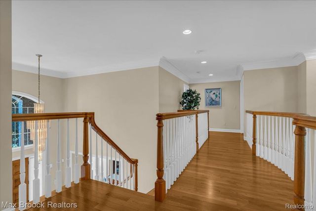 6324 Wildwood Lane, West Bloomfield Charter Township, MI 48324