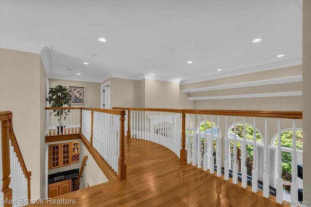 6324 Wildwood Lane, West Bloomfield Charter Township, MI 48324