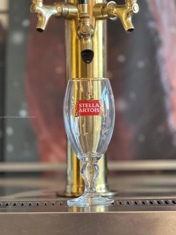 6827 Stirling, Davie, FL 33314