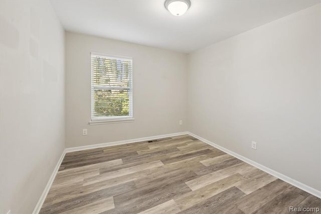 816 Nelsons Ridge Drive, Howell, MI 48843