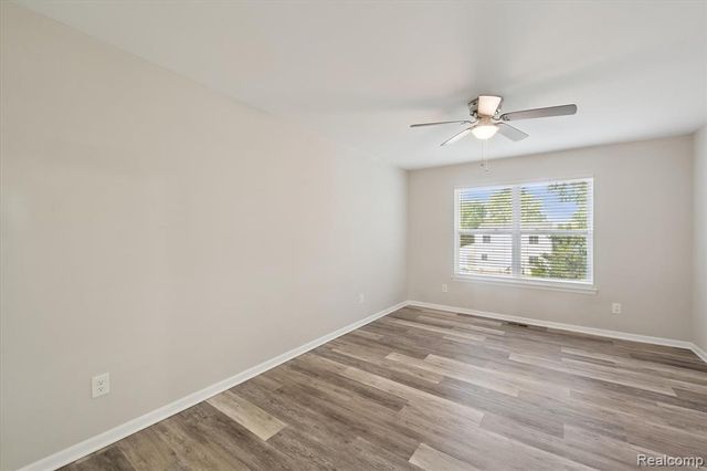 816 Nelsons Ridge Drive, Howell, MI 48843