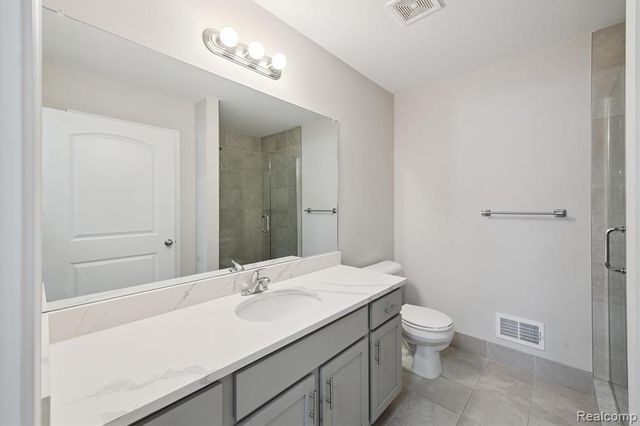 816 Nelsons Ridge Drive, Howell, MI 48843
