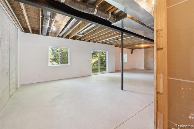 816 Nelsons Ridge Drive, Howell, MI 48843