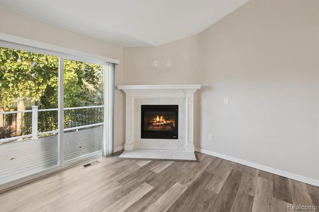 816 Nelsons Ridge Drive, Howell, MI 48843