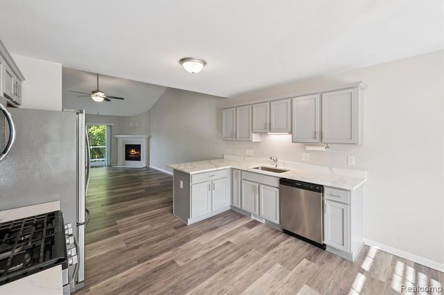 816 Nelsons Ridge Drive, Howell, MI 48843