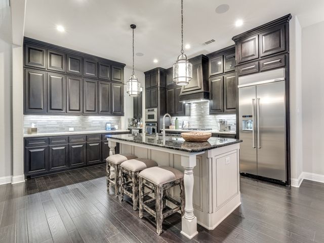 10937 Smoky Oak Trail, Flower Mound, TX 76226