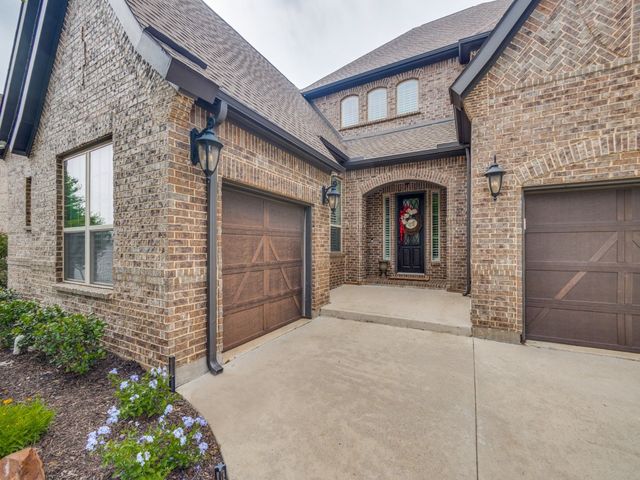 10937 Smoky Oak Trail, Flower Mound, TX 76226
