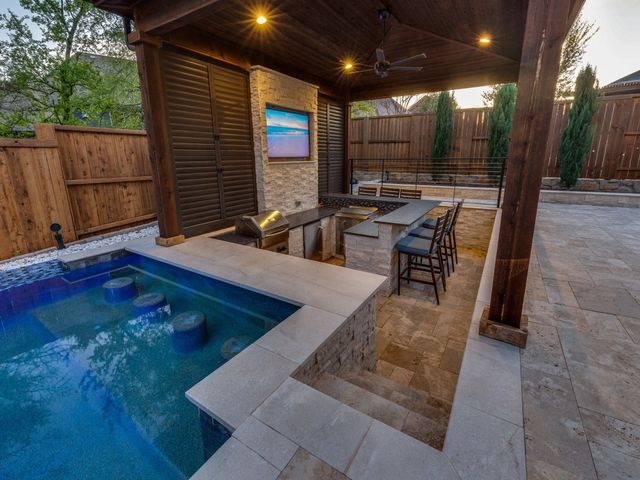 10937 Smoky Oak Trail, Flower Mound, TX 76226
