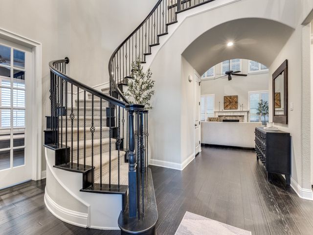 10937 Smoky Oak Trail, Flower Mound, TX 76226