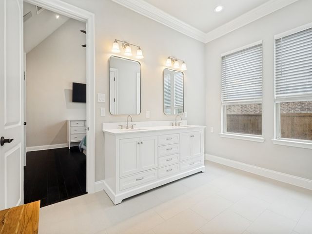 10937 Smoky Oak Trail, Flower Mound, TX 76226