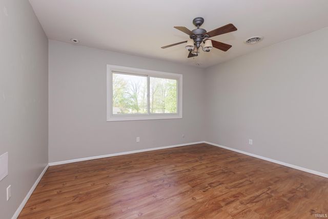 1504 W Tree Lane, Muncie, IN 47302