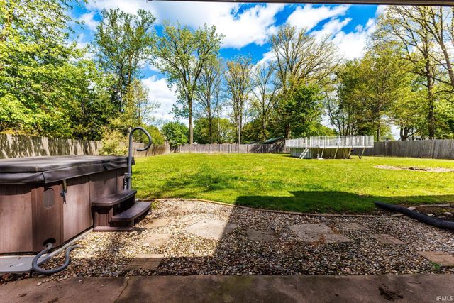 1504 W Tree Lane, Muncie, IN 47302