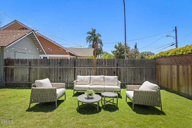956 E Villa Street, Pasadena, CA 91106