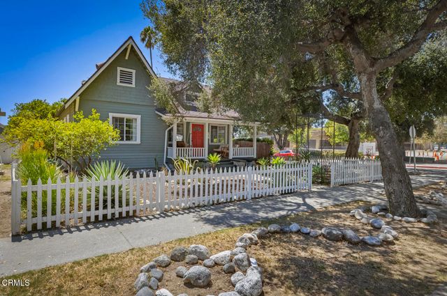 956 E Villa Street, Pasadena, CA 91106