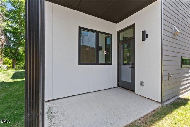 541 Bragg Street, Raleigh, NC 27610