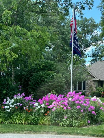 10030 Eagle Court, Demotte, IN 46310