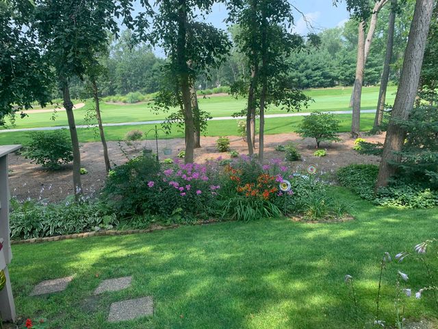 10030 Eagle Court, Demotte, IN 46310