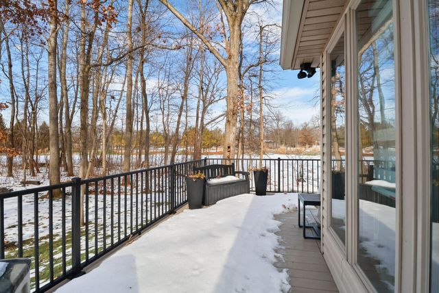 10030 Eagle Court, Demotte, IN 46310