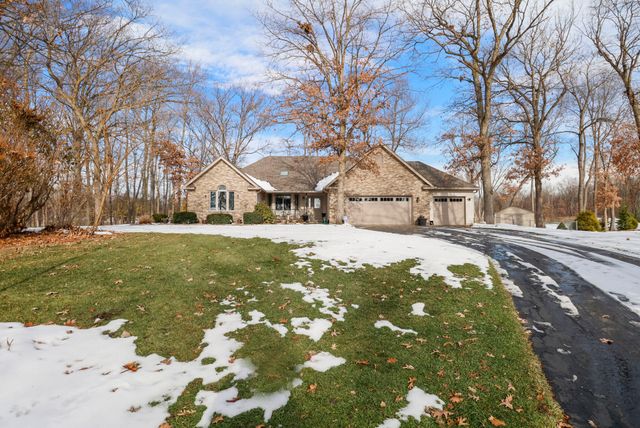 10030 Eagle Court, Demotte, IN 46310