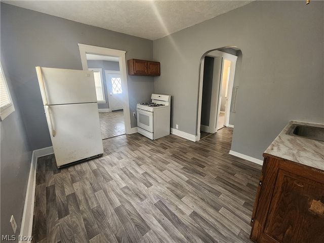 3443 Regent Road, Cleveland, OH 44127