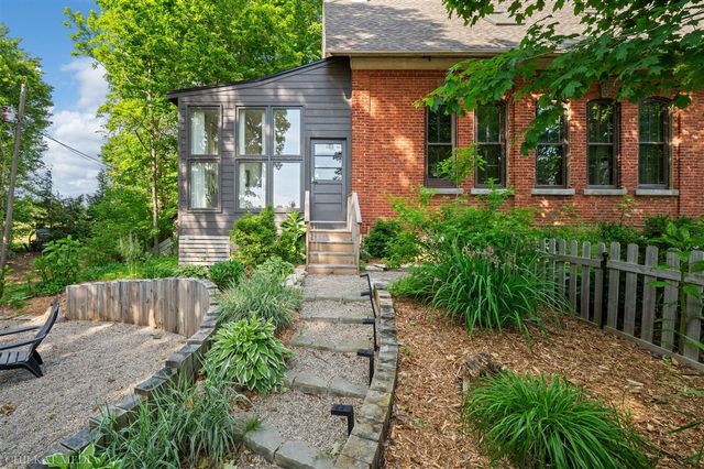 1055 Mount Tabor Road, Buchanan, MI 49107