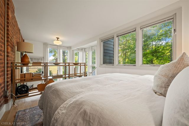 1055 Mount Tabor Road, Buchanan, MI 49107