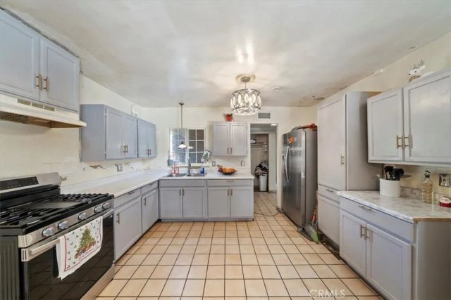 3972 Acapulco Street, San Bernardino, CA 92407