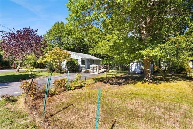 83 Red Brook Rd, Wareham, MA 02532