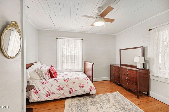 216 Clark Lane, Siler City, NC 27344