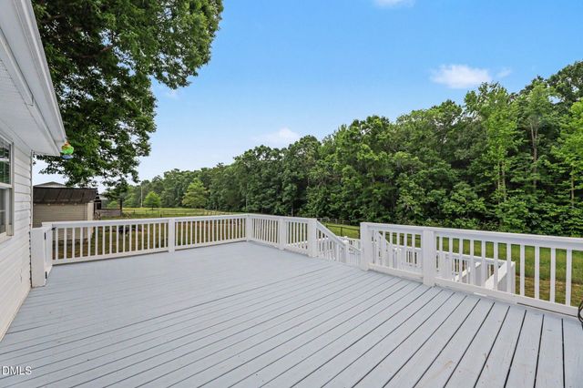 216 Clark Lane, Siler City, NC 27344