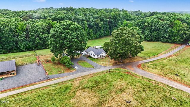 216 Clark Lane, Siler City, NC 27344