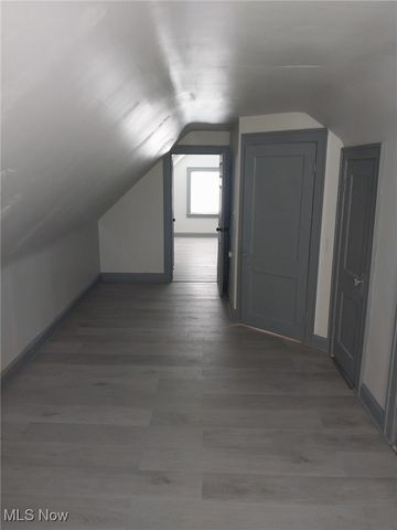 13901 Chapelside Avenue, Cleveland, OH 44120