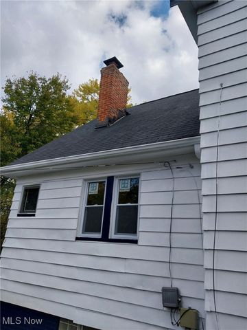 13901 Chapelside Avenue, Cleveland, OH 44120