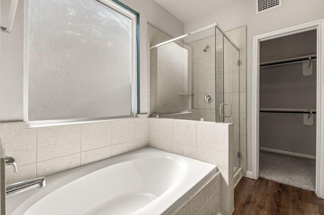 2906 Lawrence Park Court, Conroe, TX 77304