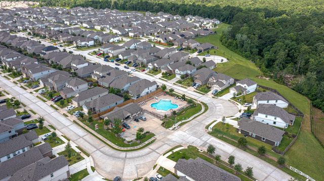 2906 Lawrence Park Court, Conroe, TX 77304