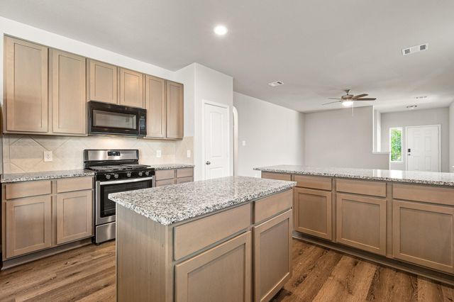 2906 Lawrence Park Court, Conroe, TX 77304