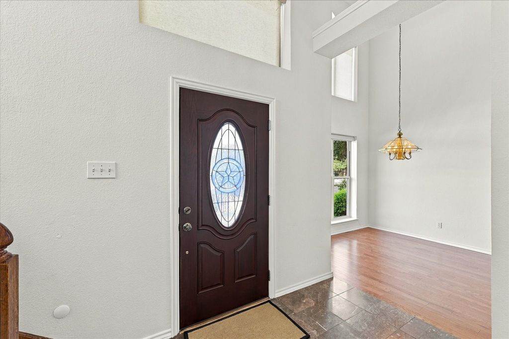 1628 Bedfordshire, Bedford, TX 76021 — photo 3