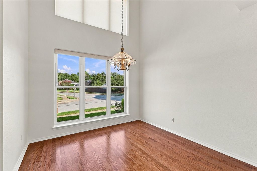1628 Bedfordshire, Bedford, TX 76021 — photo 4