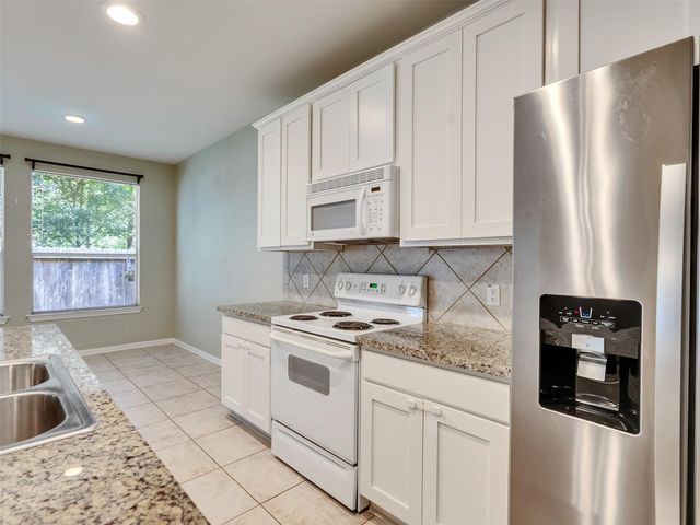 94 Cornflower Drive, Spring, TX 77384