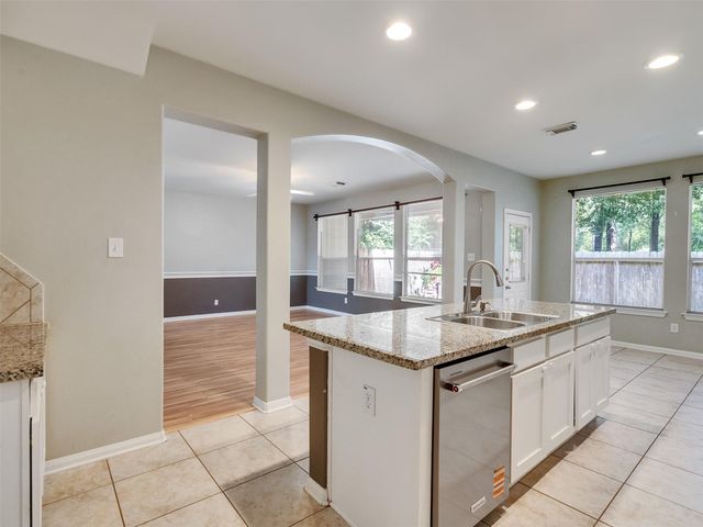 94 Cornflower Drive, Spring, TX 77384