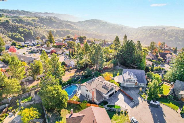 3608 Siskiyou Ct, Hayward, CA 94542