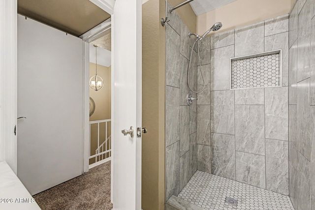 4849 E Kachina Trail 3, Phoenix, AZ 85044
