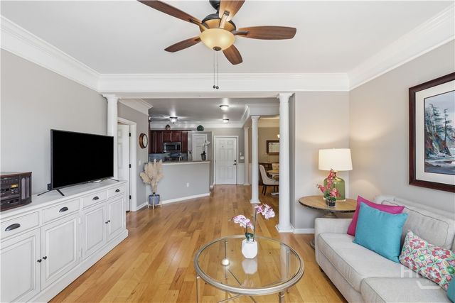 2124 Whitemarsh Way, Savannah, GA 31410