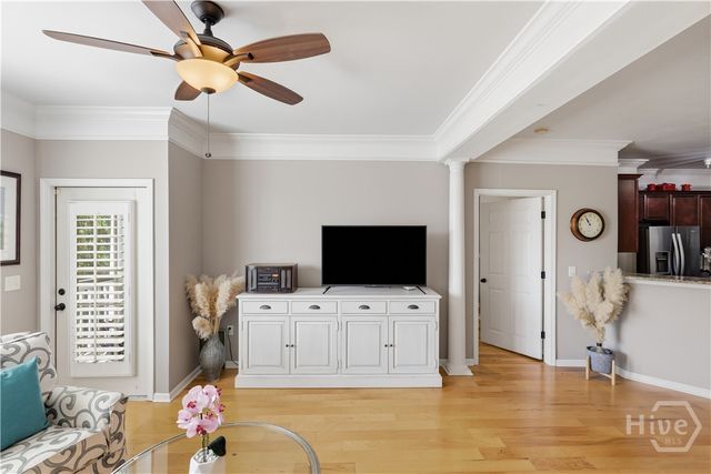 2124 Whitemarsh Way, Savannah, GA 31410