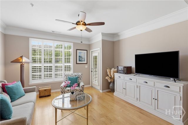 2124 Whitemarsh Way, Savannah, GA 31410