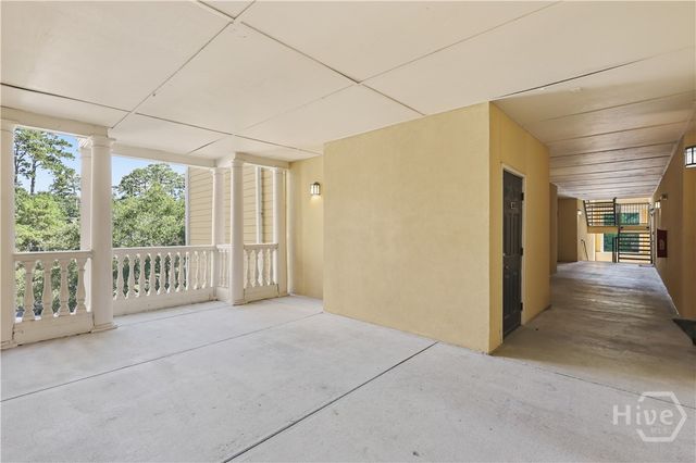 2124 Whitemarsh Way, Savannah, GA 31410