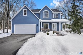 1252 Burlington Avenue, Bristol, CT 06010