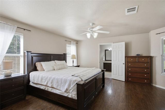 664 Hometown PKWY, Kyle, TX 78640