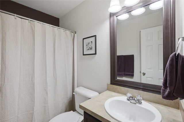 664 Hometown PKWY, Kyle, TX 78640